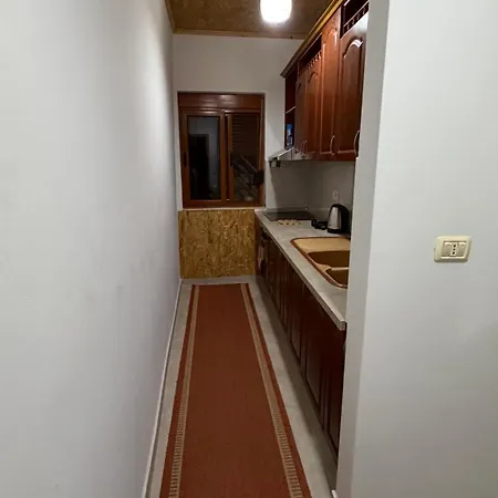 Cozy Flat * Тирана